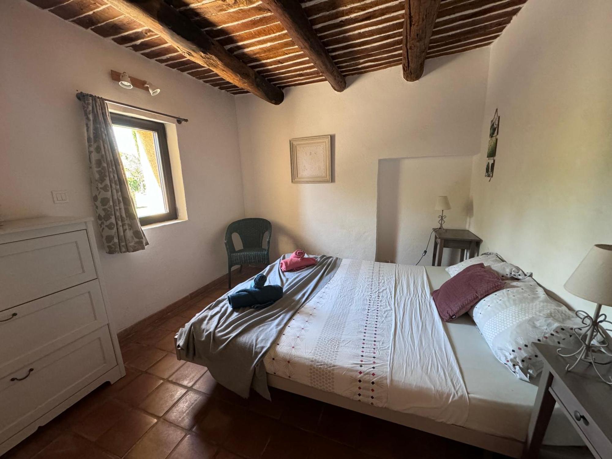 Bastide Du Buou Apartment Puyvert Room photo
